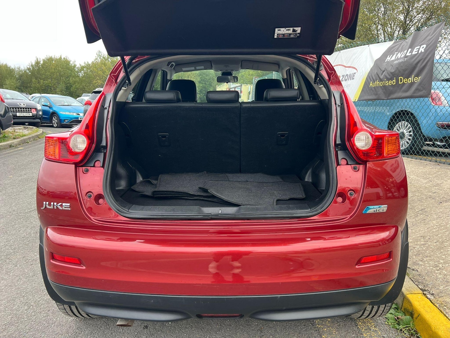 Used Nissan Juke 2013 for sale - 76743526: Photo 27