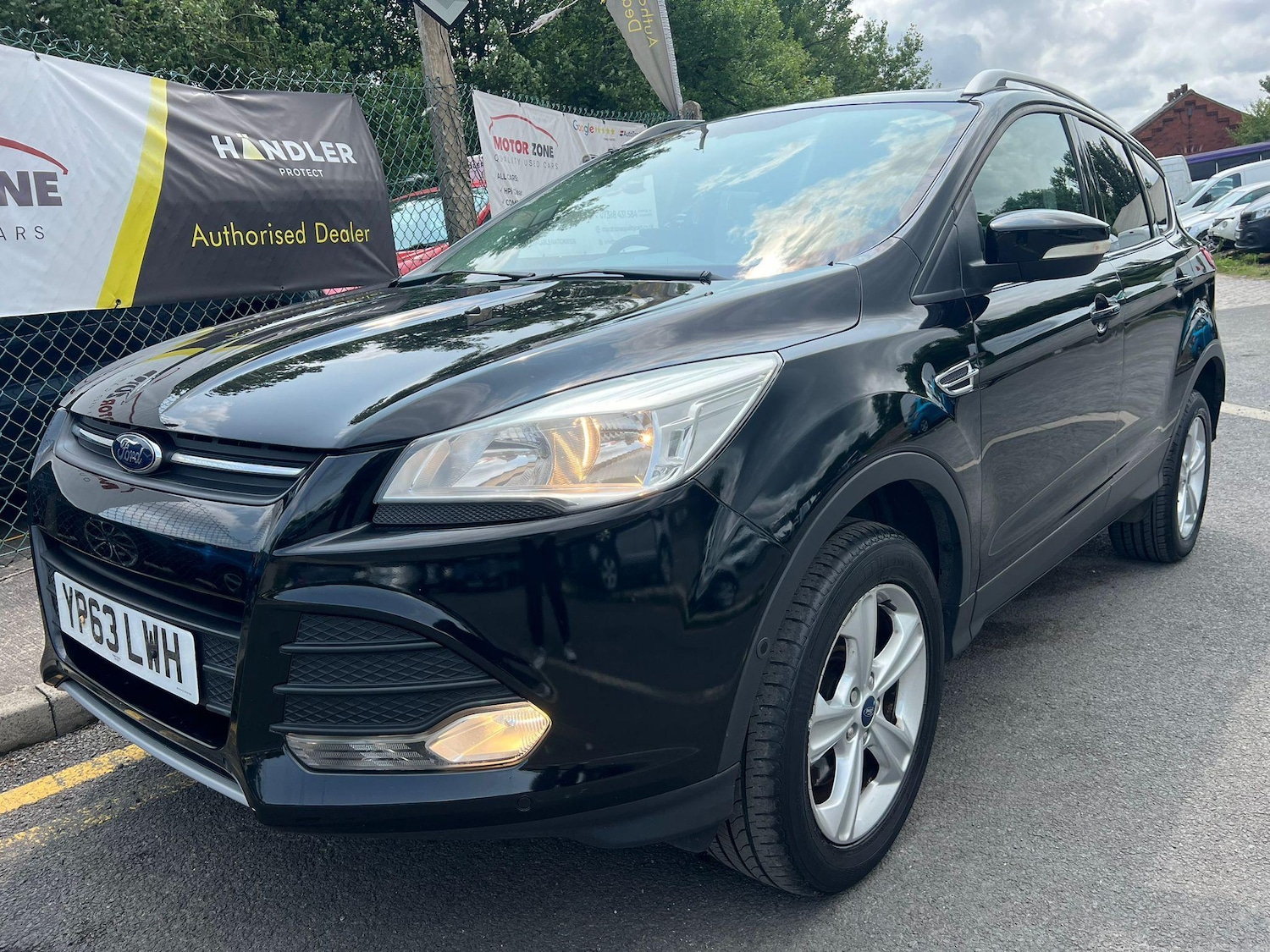 Used Ford Kuga 2013 for sale - 76743136: Photo 3
