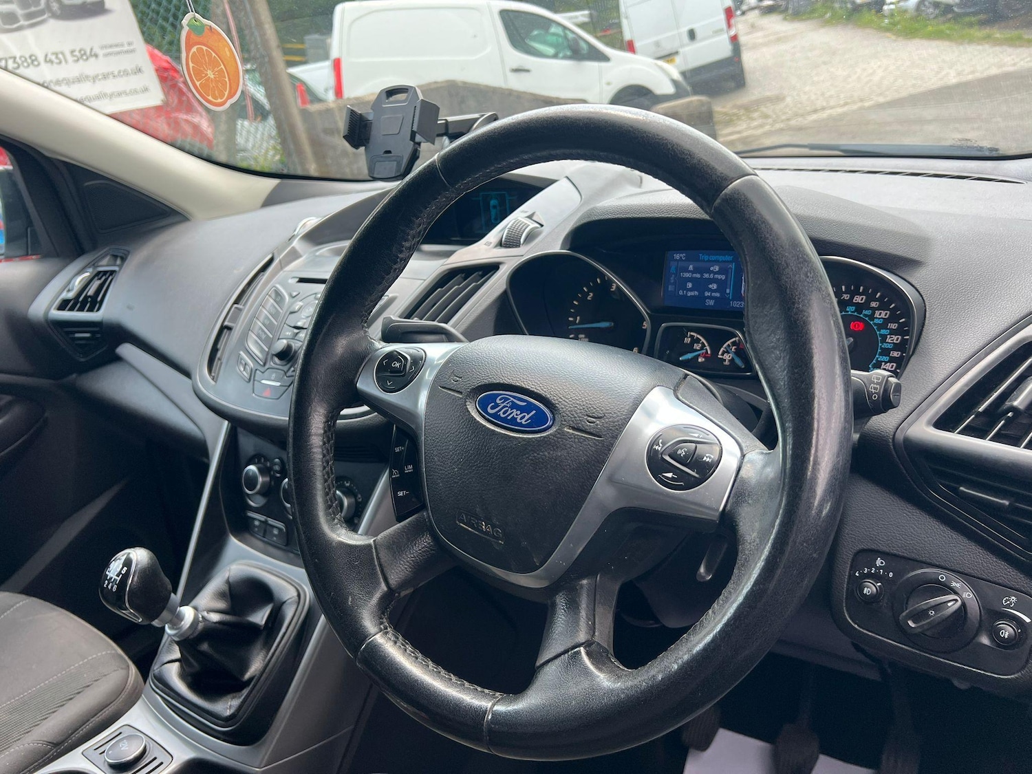 Used Ford Kuga 2013 for sale - 76743136: Photo 9