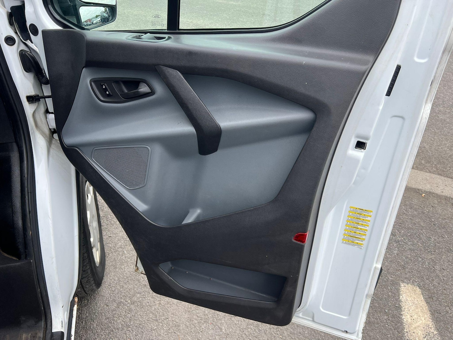 Used Ford Transit Custom 2015 for sale - 76855704: Photo 21