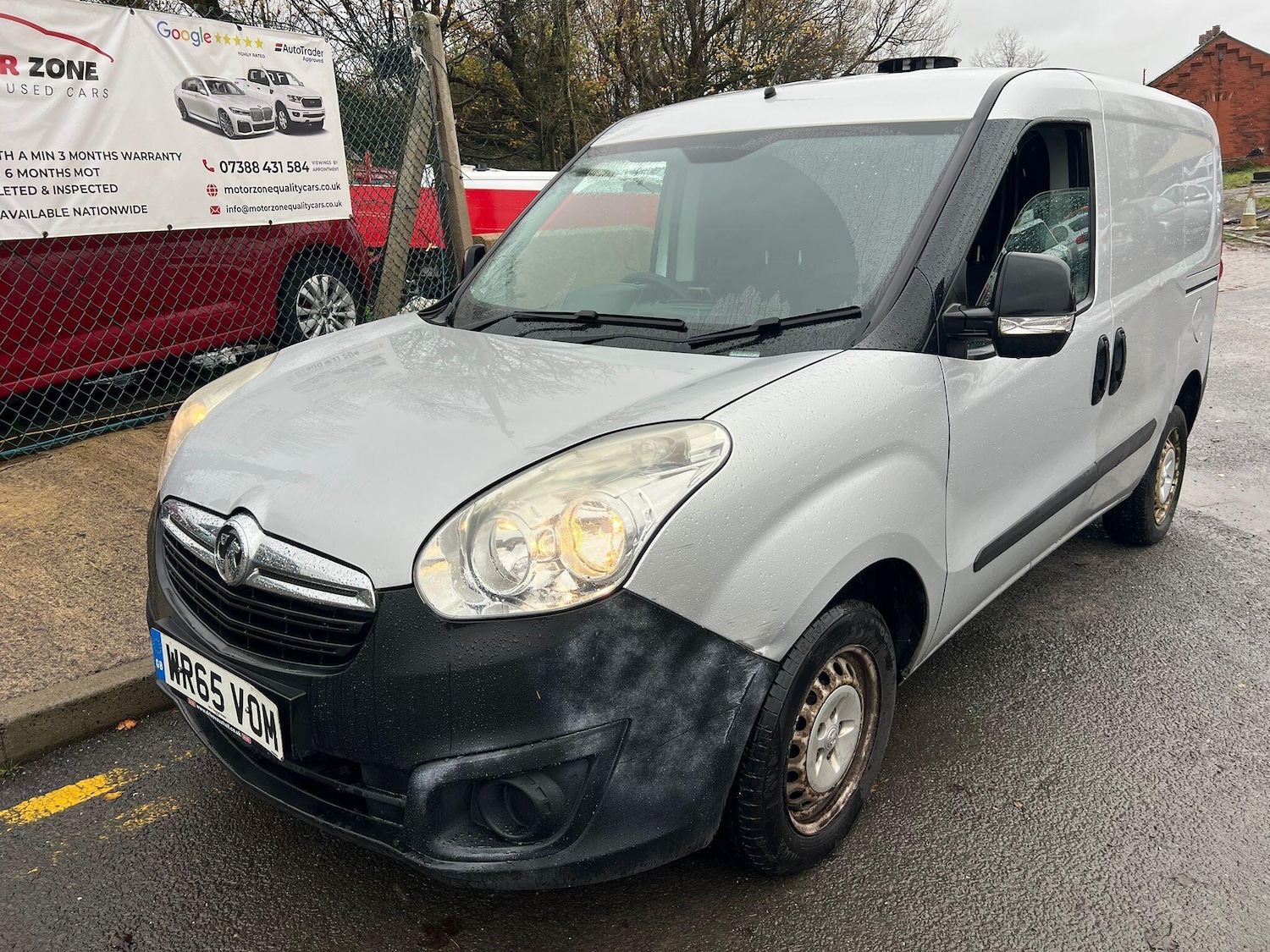 Used Vauxhall Combo 2015 for sale - 76825051: Photo 2