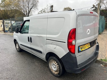 Used Vauxhall Combo 2015 for sale - 76825051: Photo
