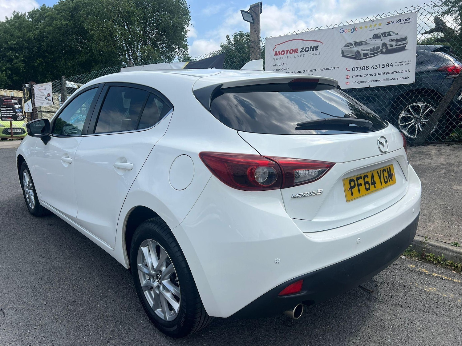 Used Mazda Mazda3 for sale - 76825125: Photo 4