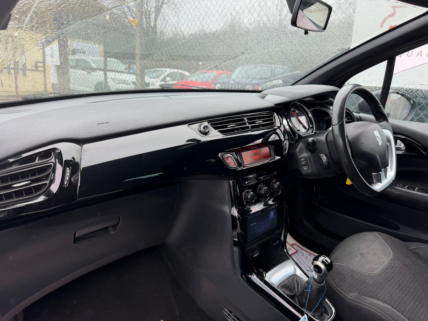 Used Citroen DS3 2013 for sale - 76850131: Photo 12