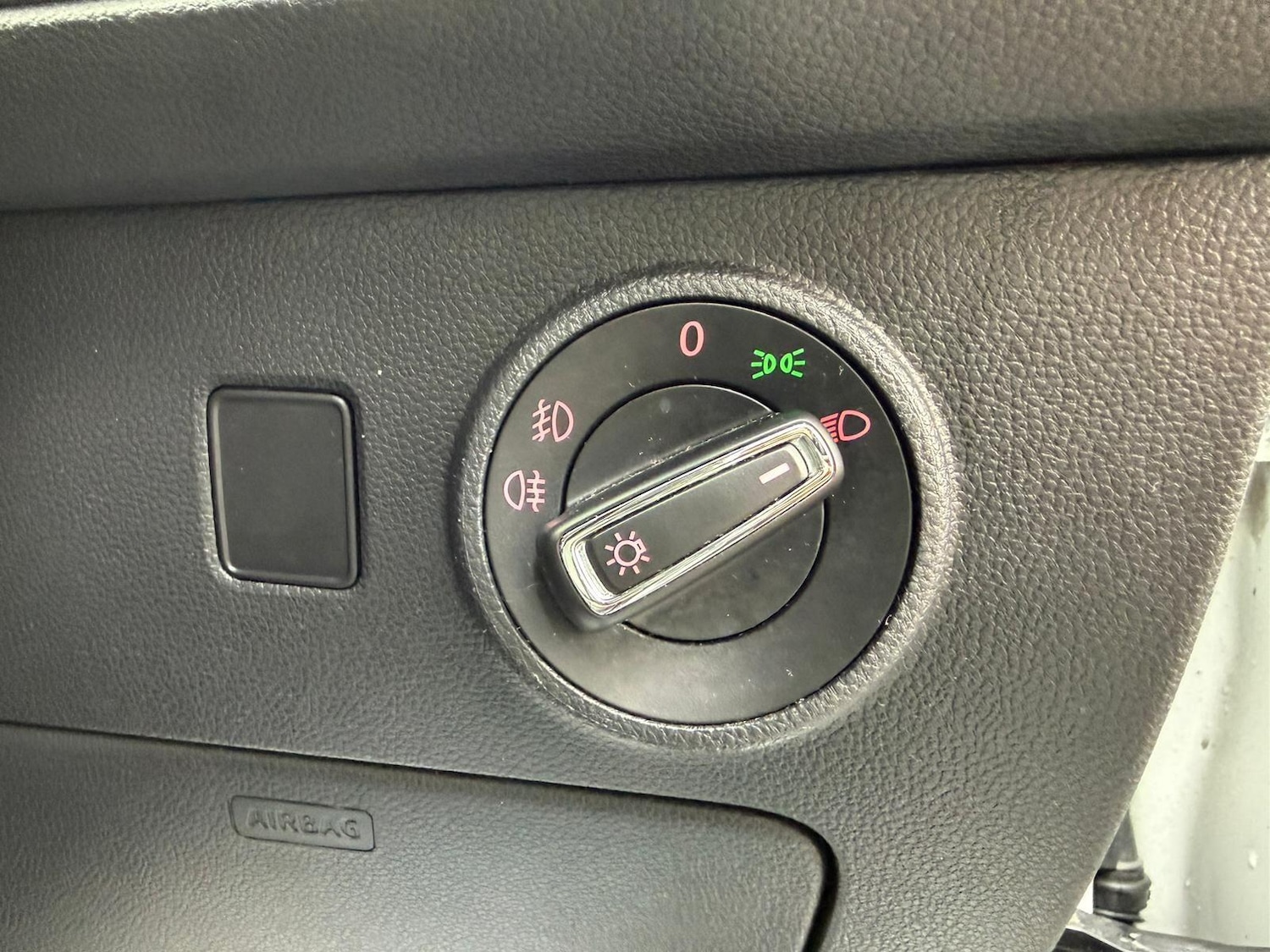 Used SEAT Ateca 2017 for sale - 76849983: Photo 16