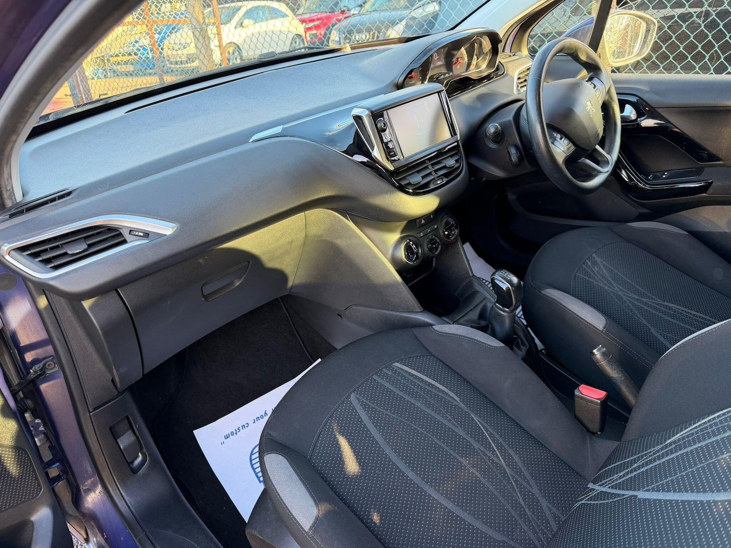 Used Peugeot 208 2014 for sale - 76936339: Photo 12