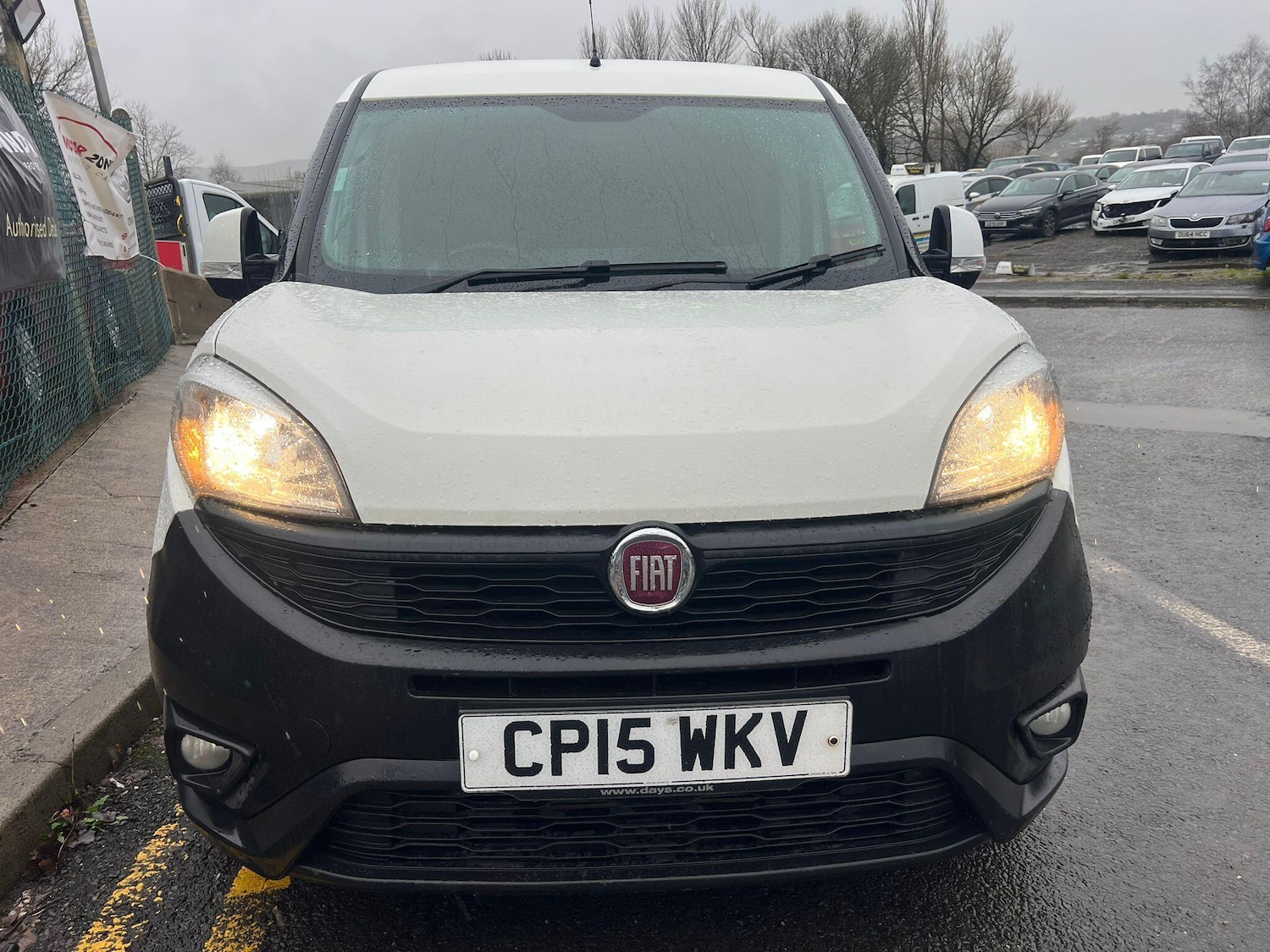Used Fiat Doblo 2015 for sale - 76997910: Photo 2