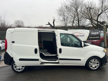 Used Fiat Doblo 2015 for sale - 76997910: Photo