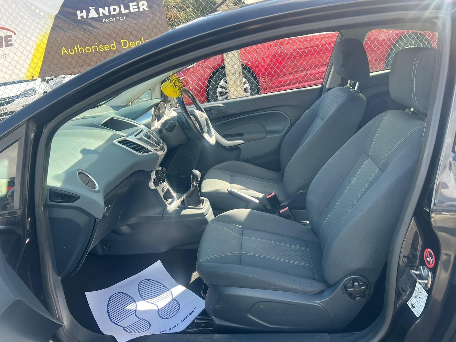 Used Ford Fiesta 2010 for sale - 76823552: Photo 24