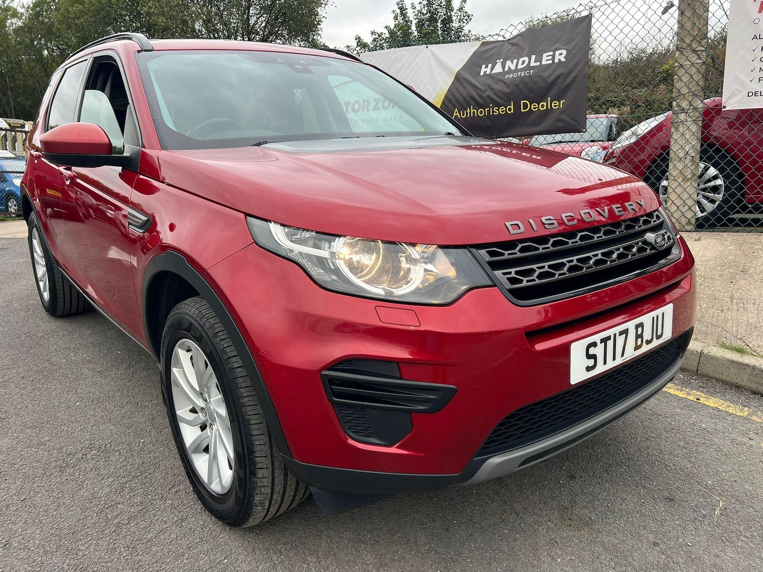 Used Land Rover Discovery Sport for sale - 76824056: Photo 1