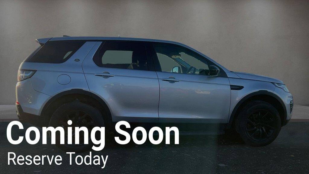 Used Land Rover Discovery Sport 2017 for sale - 76926867: Photo 1