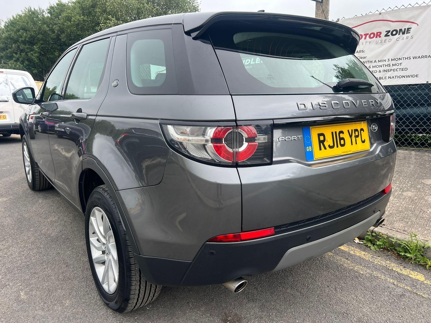 Used Land Rover Discovery Sport 2016 for sale - 76825076: Photo 11