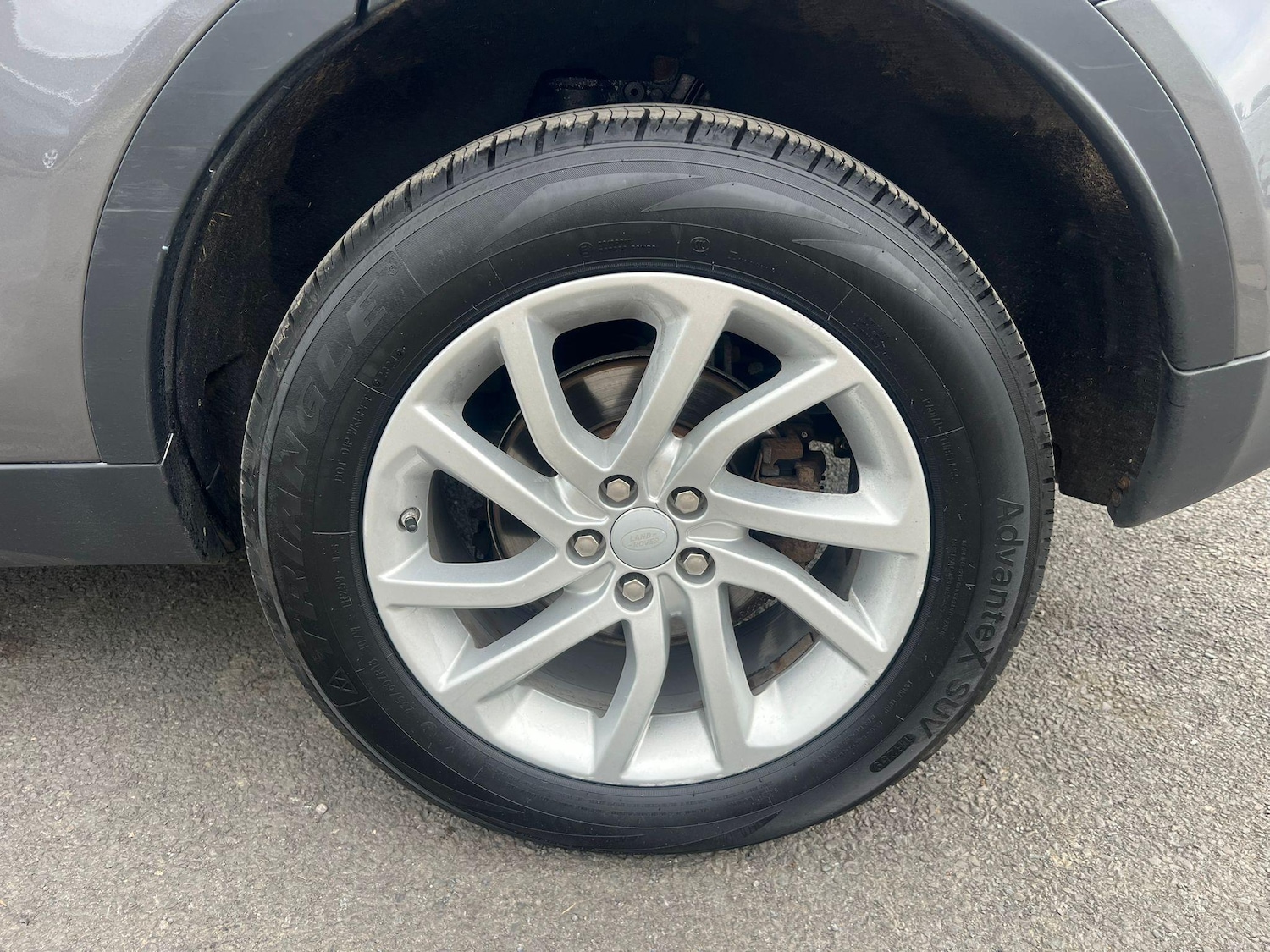 Used Land Rover Discovery Sport 2016 for sale - 76825076: Photo 25