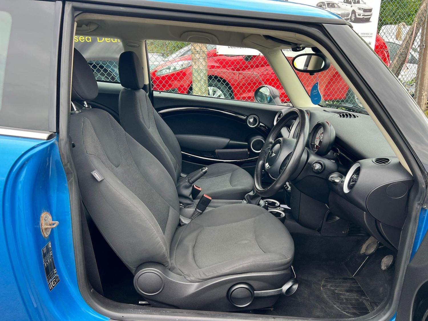 Used MINI Hatch 2011 for sale - 76825136: Photo 10