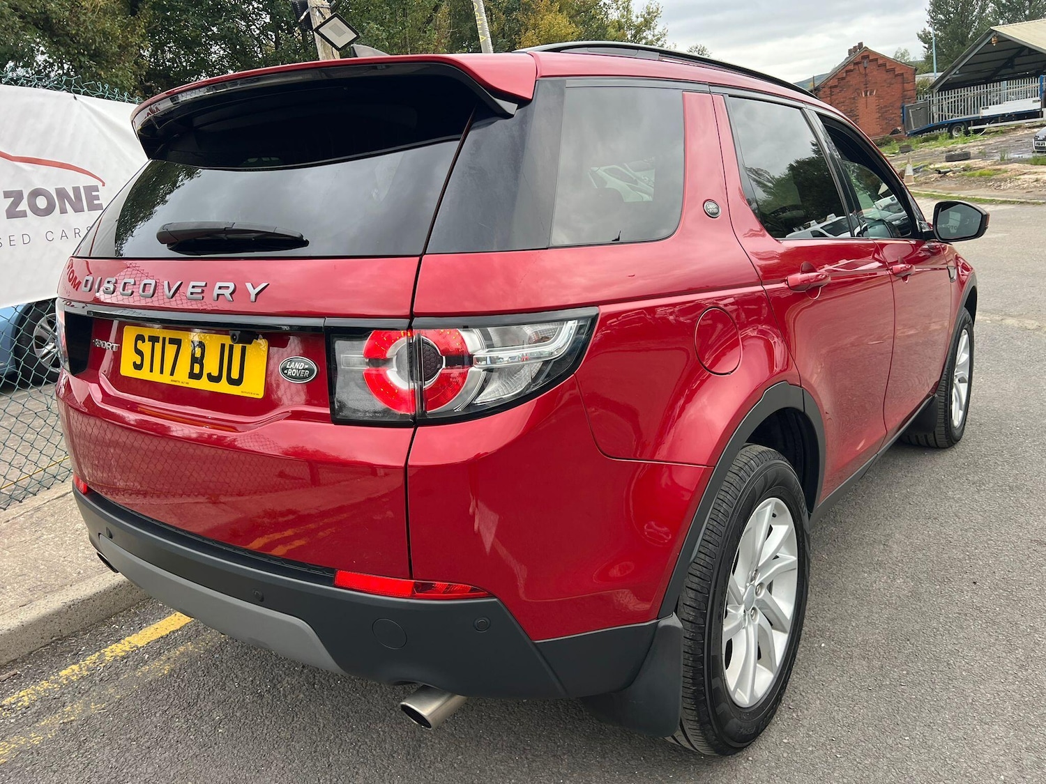 Used Land Rover Discovery Sport 2017 for sale - 76742413: Photo 13