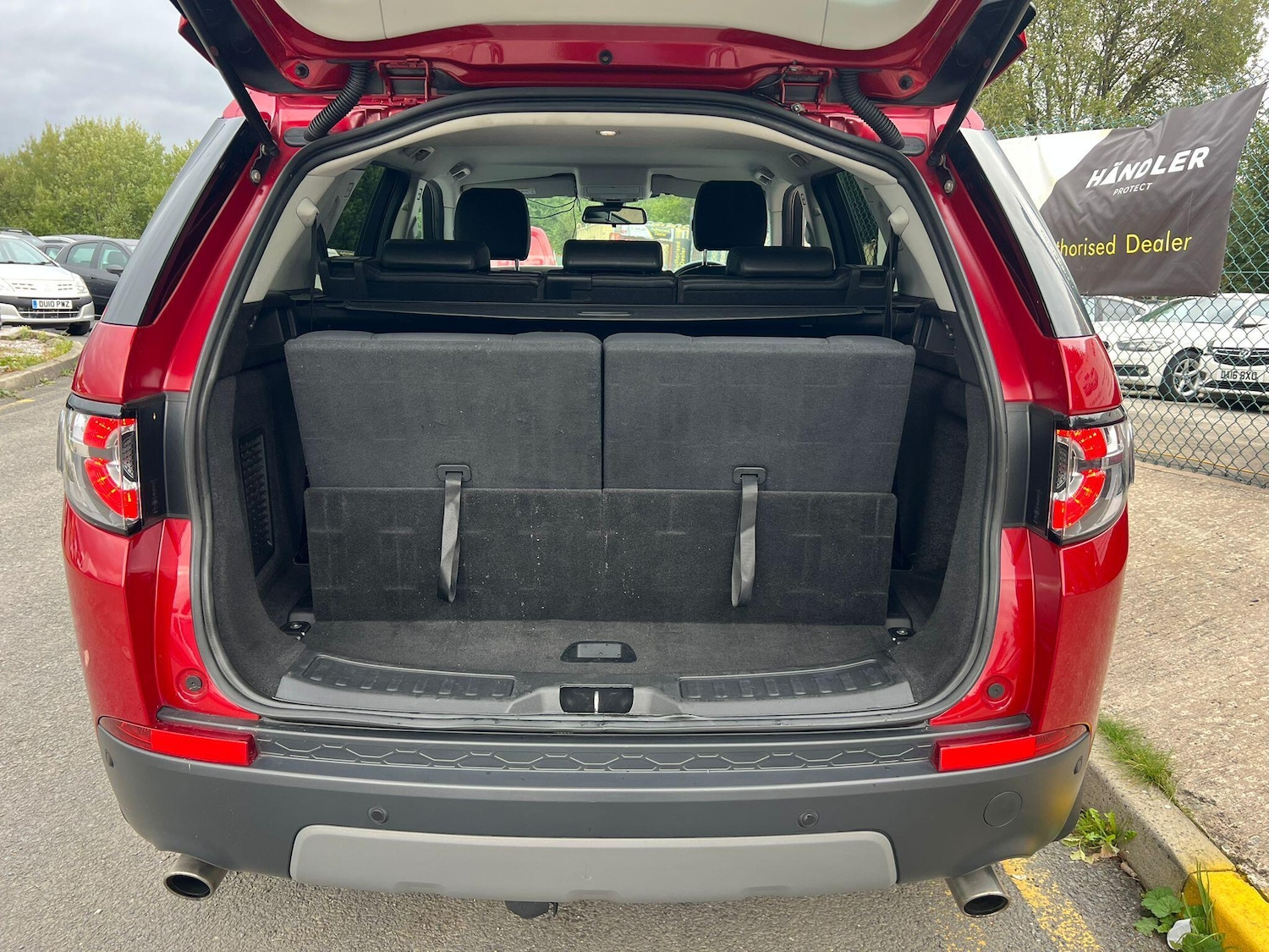 Used Land Rover Discovery Sport 2017 for sale - 76742413: Photo 29