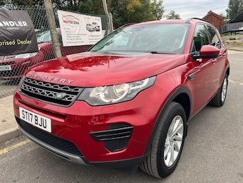 Used Land Rover Discovery Sport 2017 for sale - 76742413: Photo