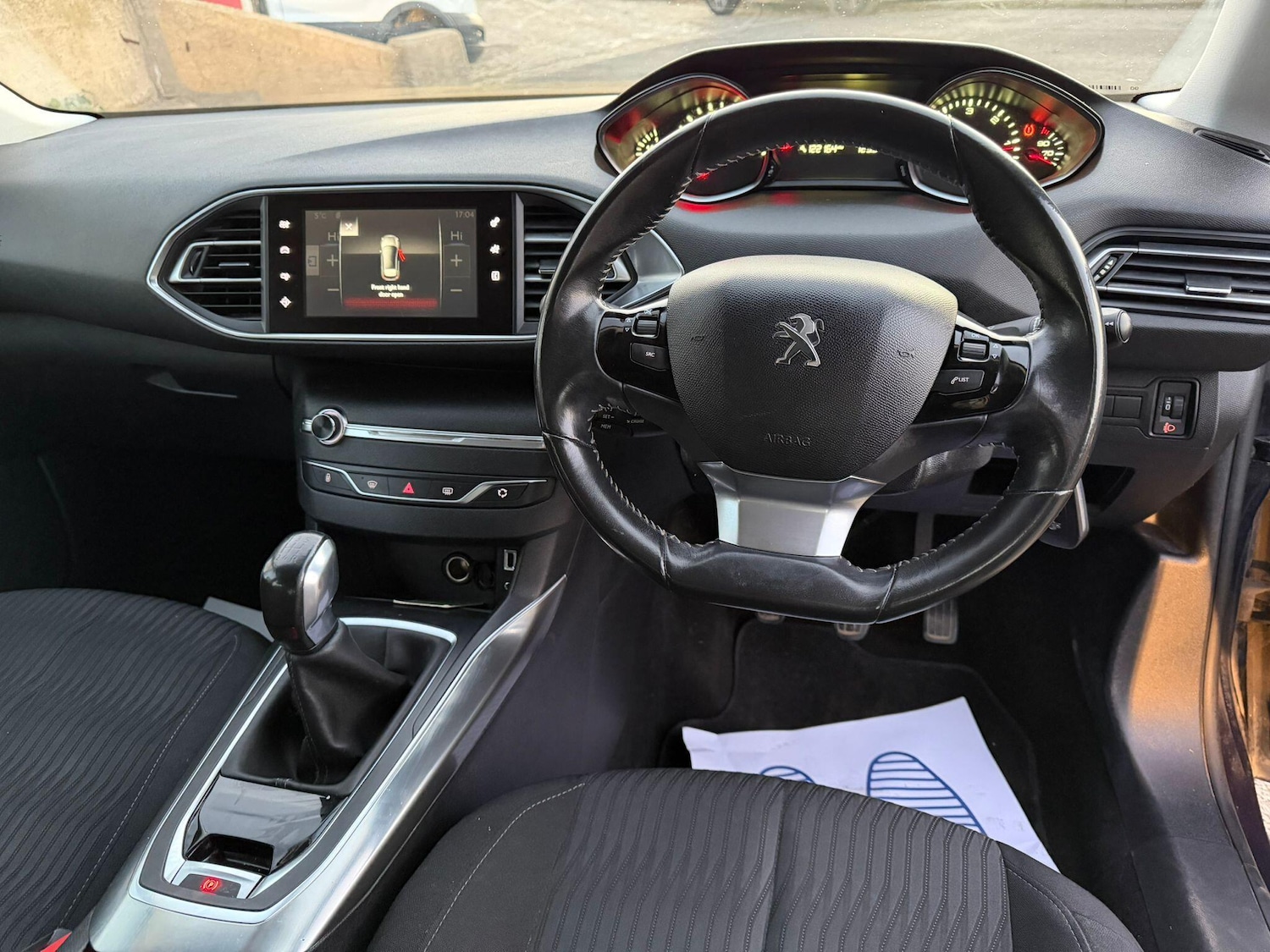 Used Peugeot 308 2014 for sale - 76743340: Photo 11