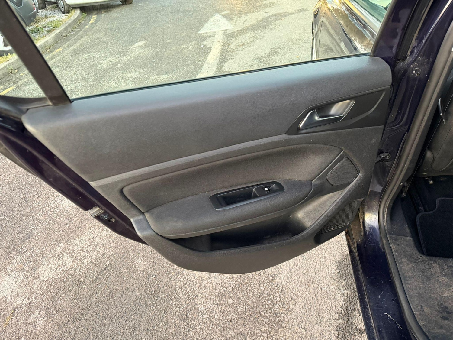 Used Peugeot 308 2014 for sale - 76743340: Photo 17