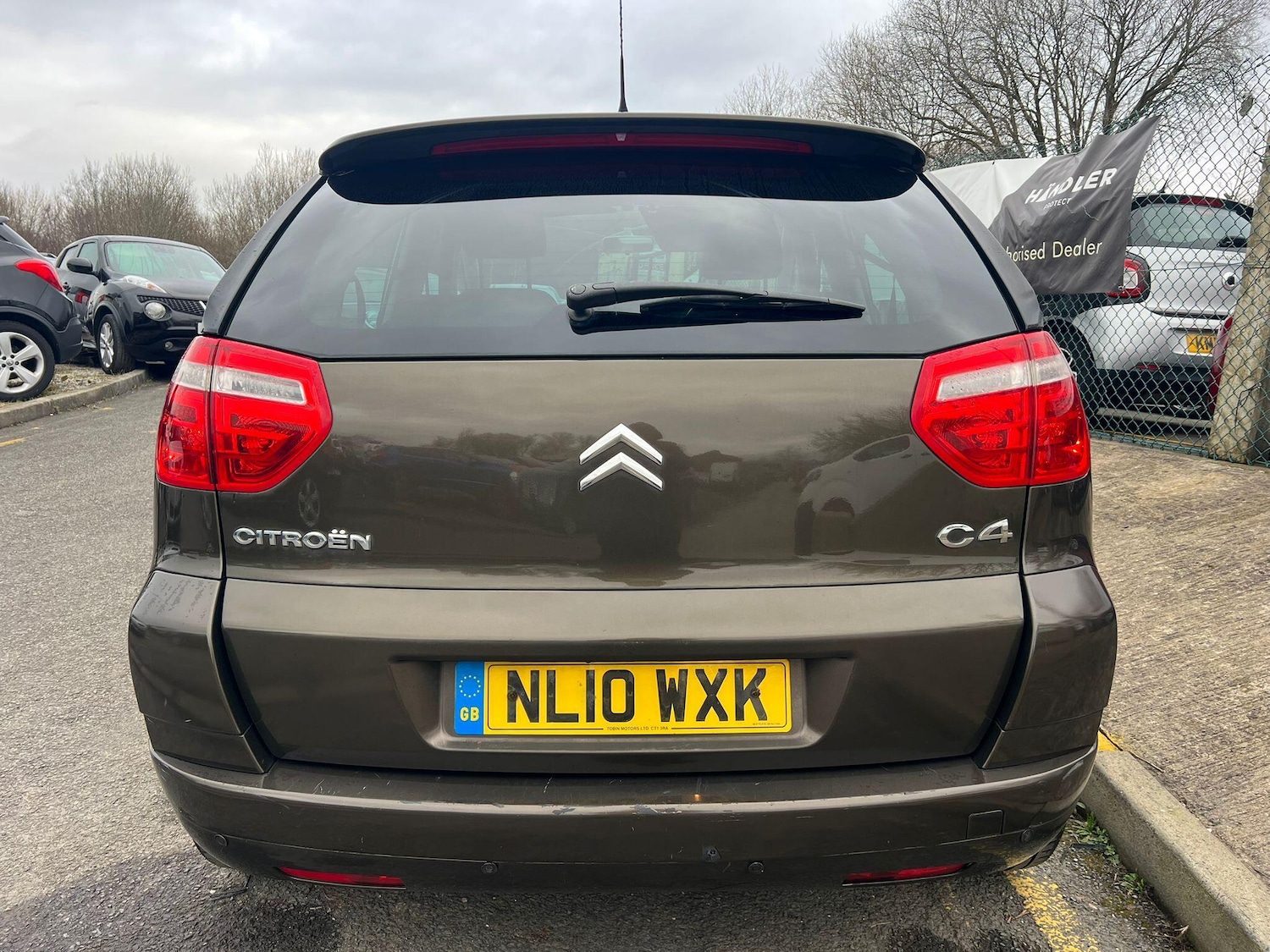 Used Citroen C4 Picasso 2010 for sale - 77705423: Photo 7