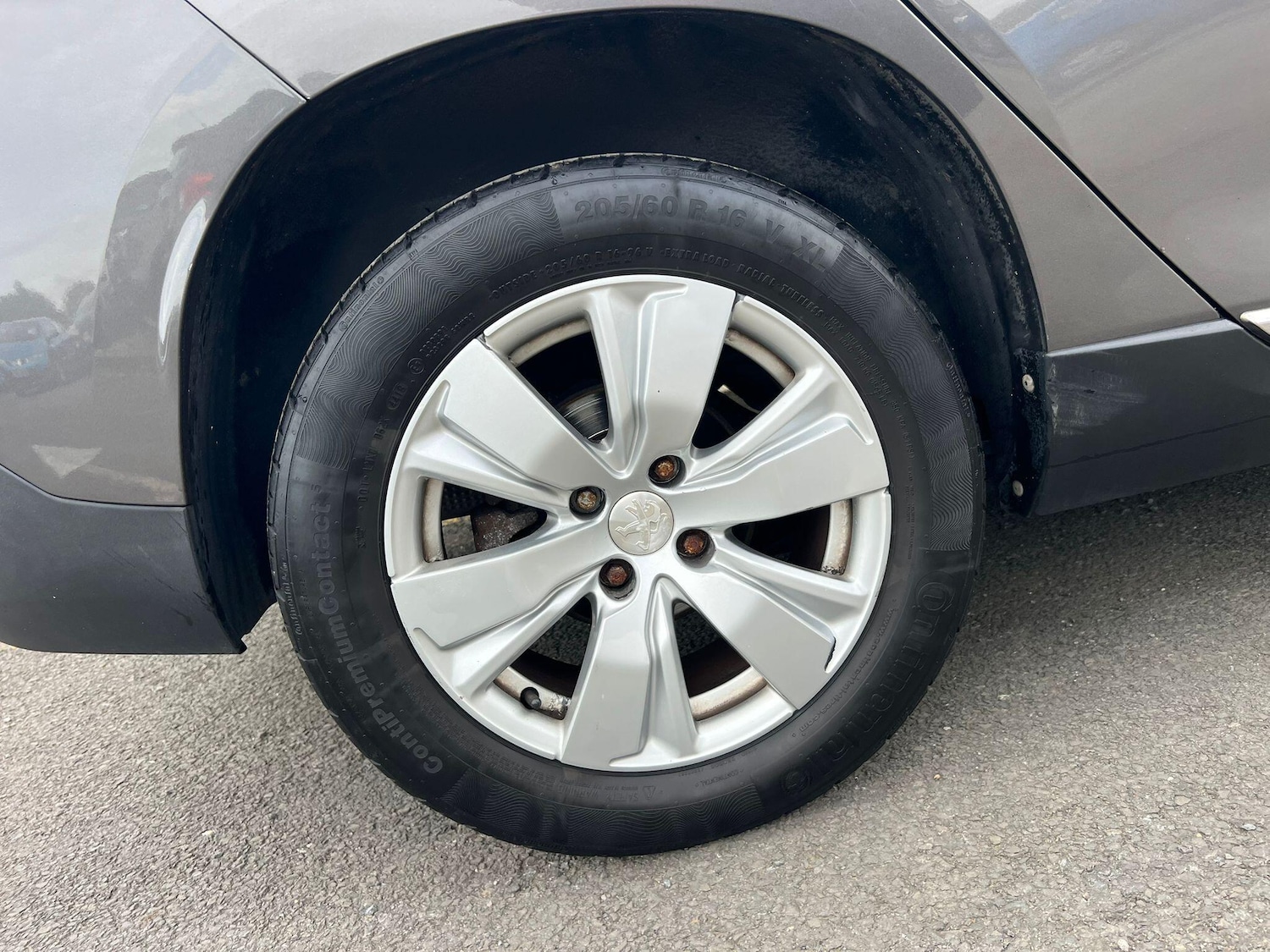 Used Peugeot 2008 2015 for sale - 76743527: Photo 17