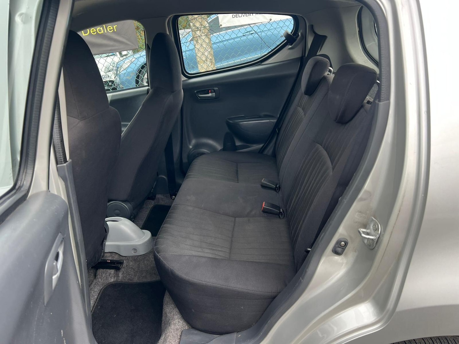 Used Nissan Pixo 2010 for sale - 76742288: Photo 14