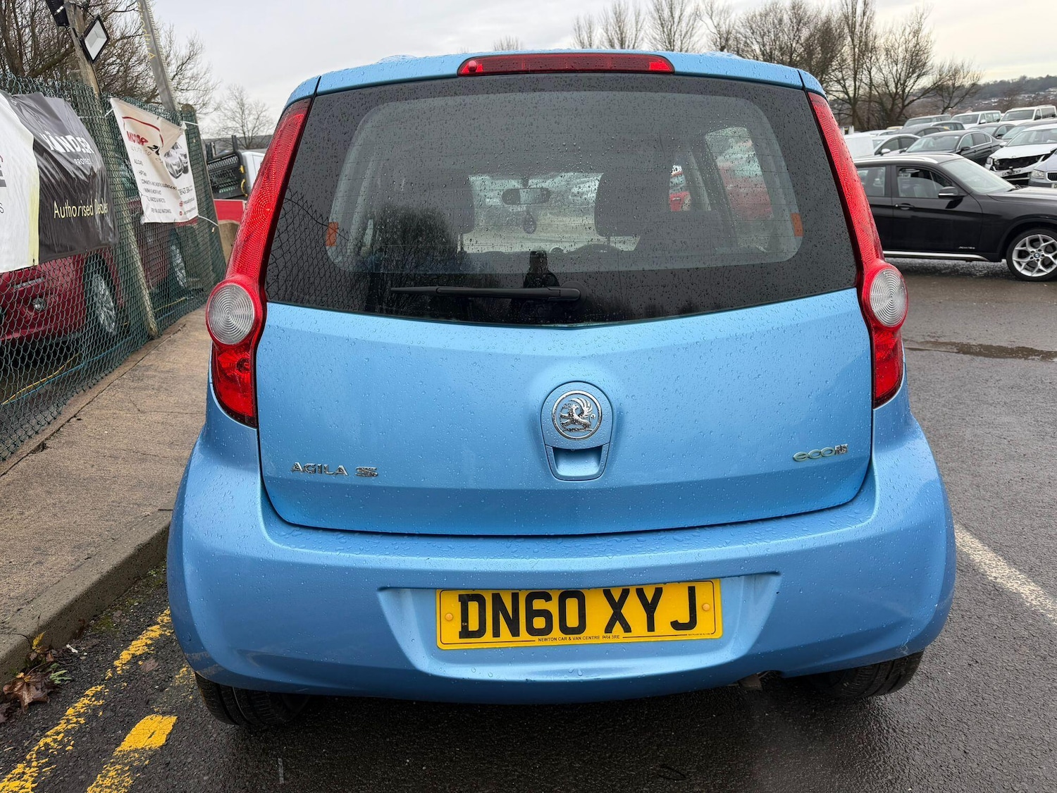 Used Vauxhall Agila 2010 for sale - 76936729: Photo 10