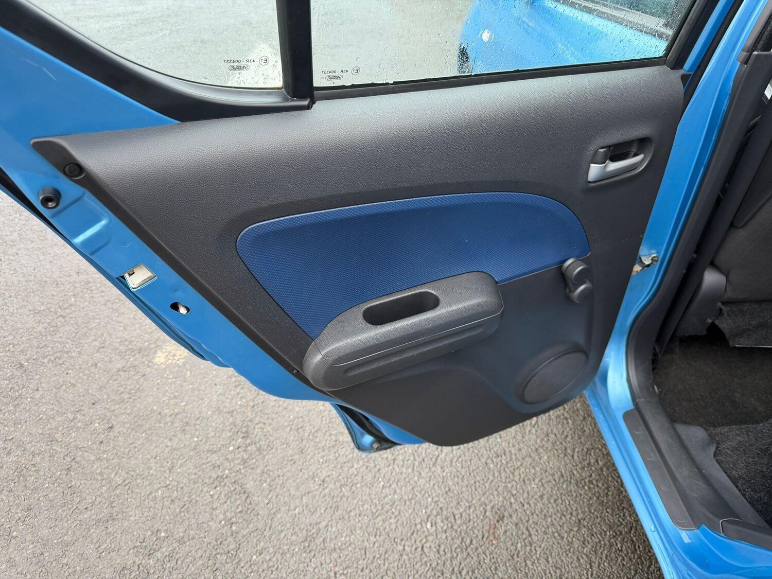 Used Vauxhall Agila 2010 for sale - 76936729: Photo 18