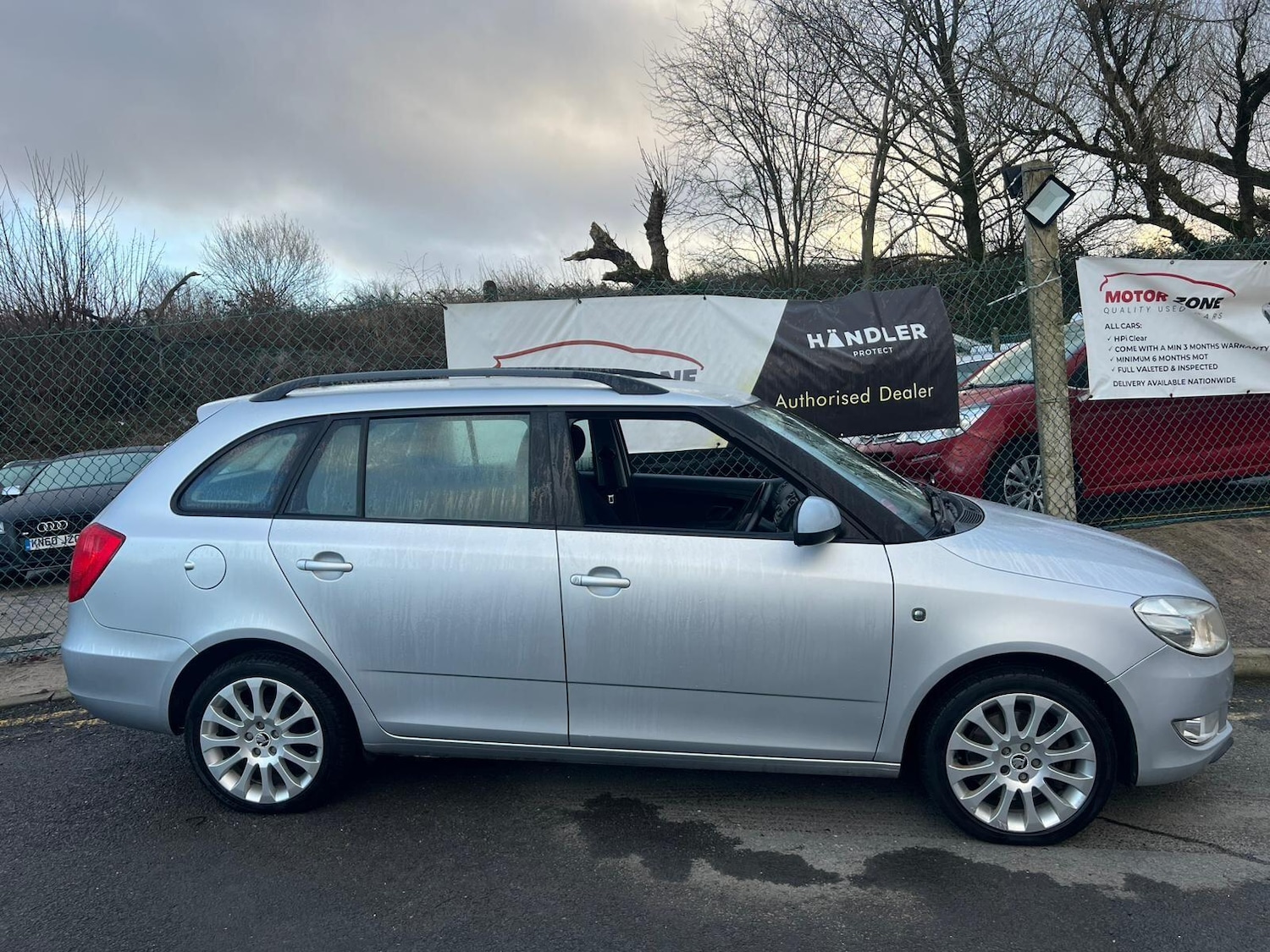 Used Skoda Fabia 2014 for sale - 77131392: Photo 4