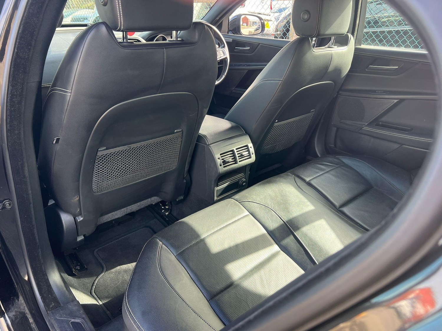 Used Jaguar XE 2018 for sale - 78035177: Photo 14