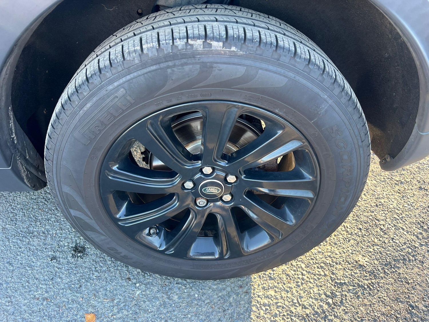 Used Land Rover Discovery Sport 2016 for sale - 76742584: Photo 24