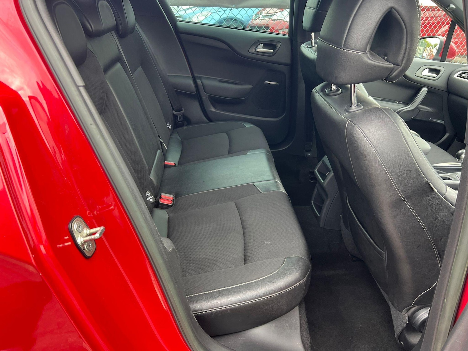 Used Citroen DS4 2013 for sale - 76742556: Photo 30