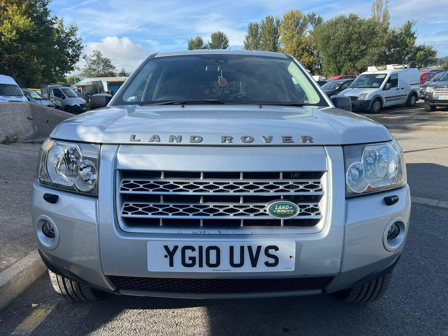 Used Land Rover Freelander 2 for sale - 76824054: Photo 2