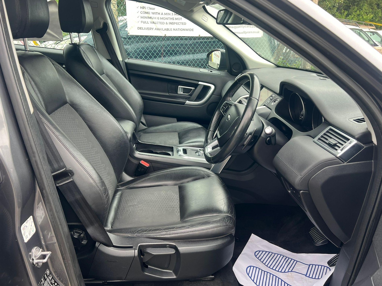 Used Land Rover Discovery Sport 2016 for sale - 76743351: Photo 15