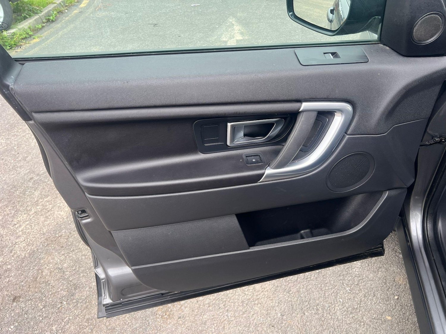 Used Land Rover Discovery Sport 2016 for sale - 76743351: Photo 20