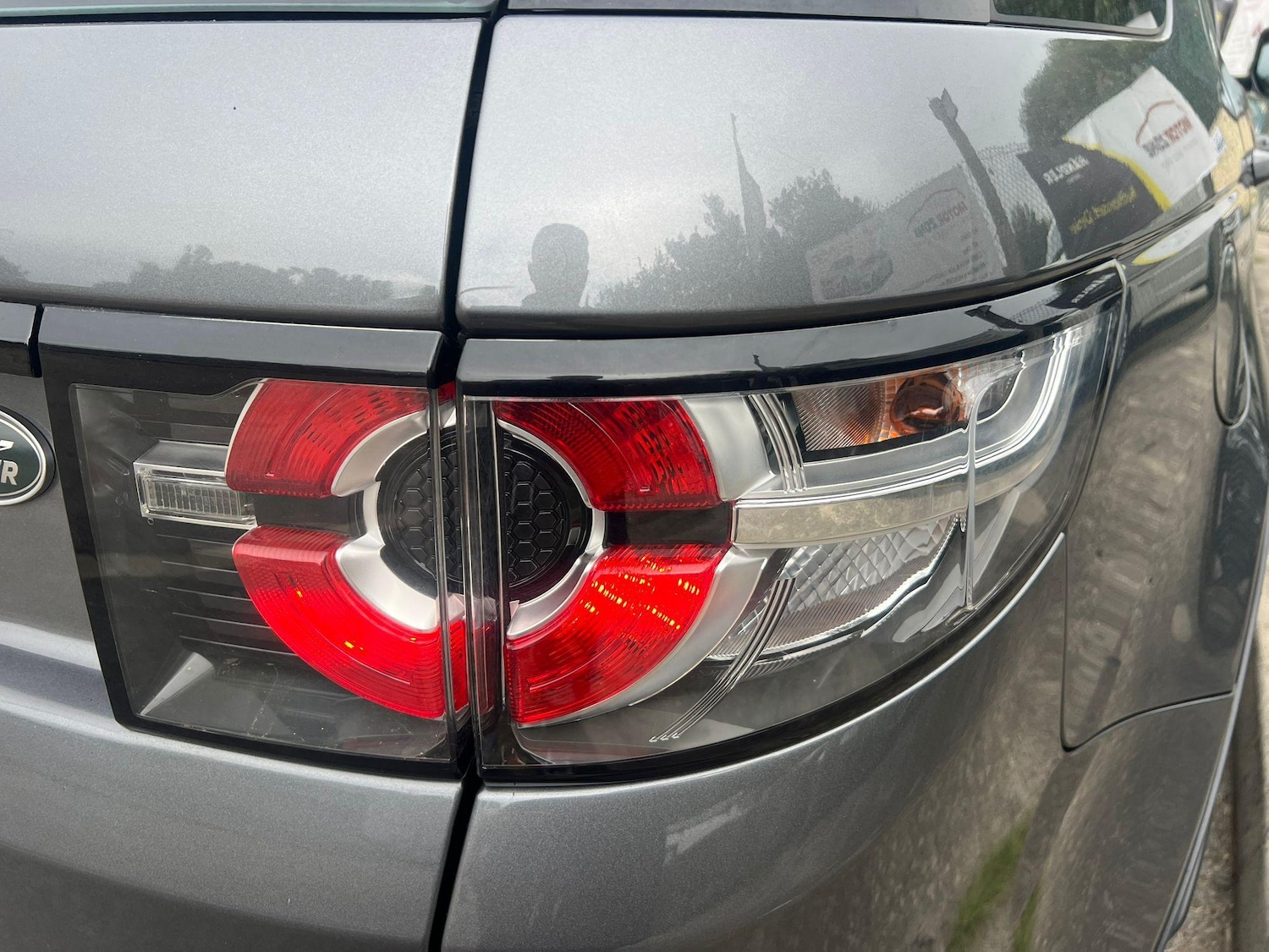 Used Land Rover Discovery Sport 2016 for sale - 76743351: Photo 31