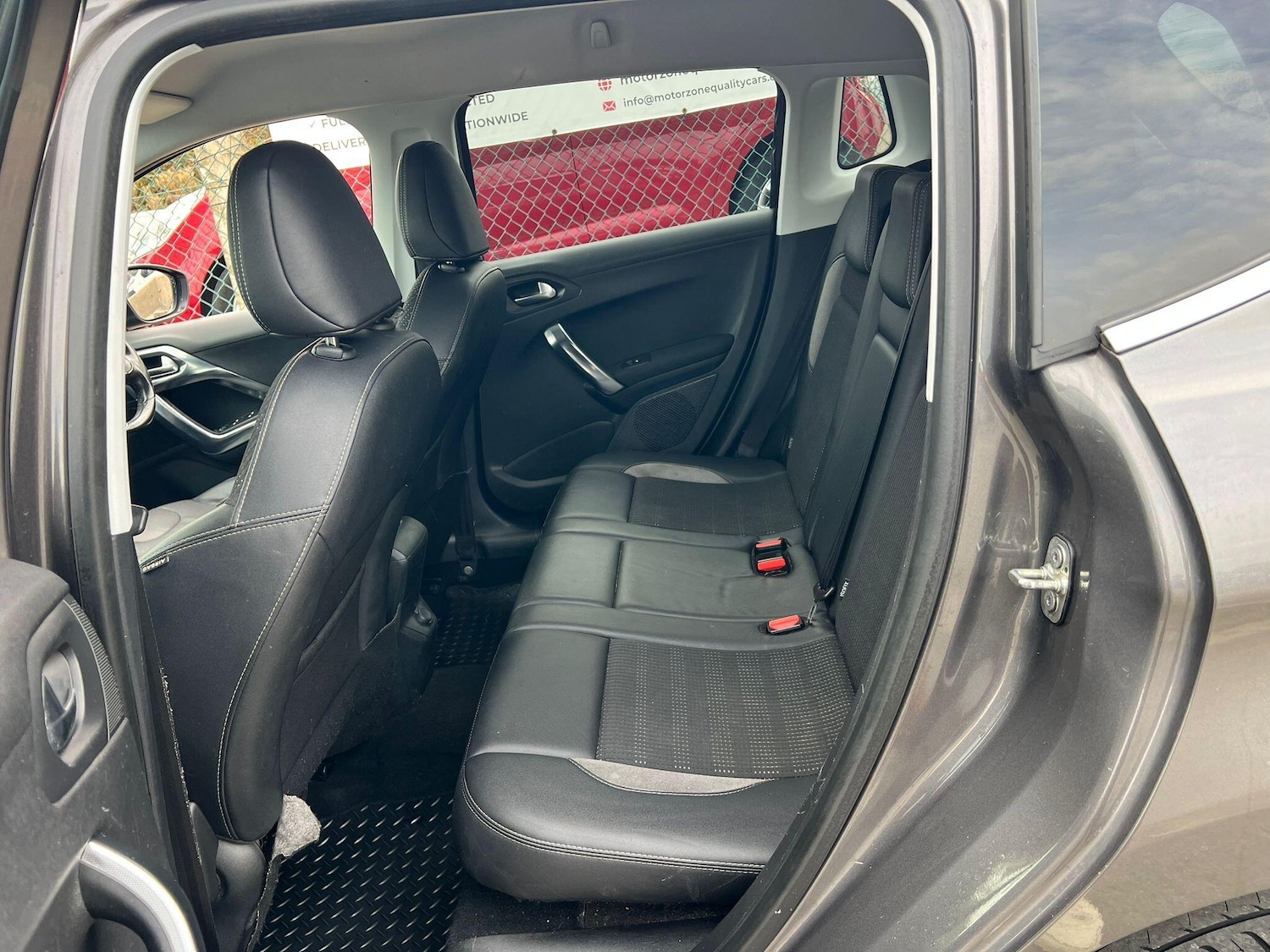 Used Peugeot 2008 for sale - 76825026: Photo 11