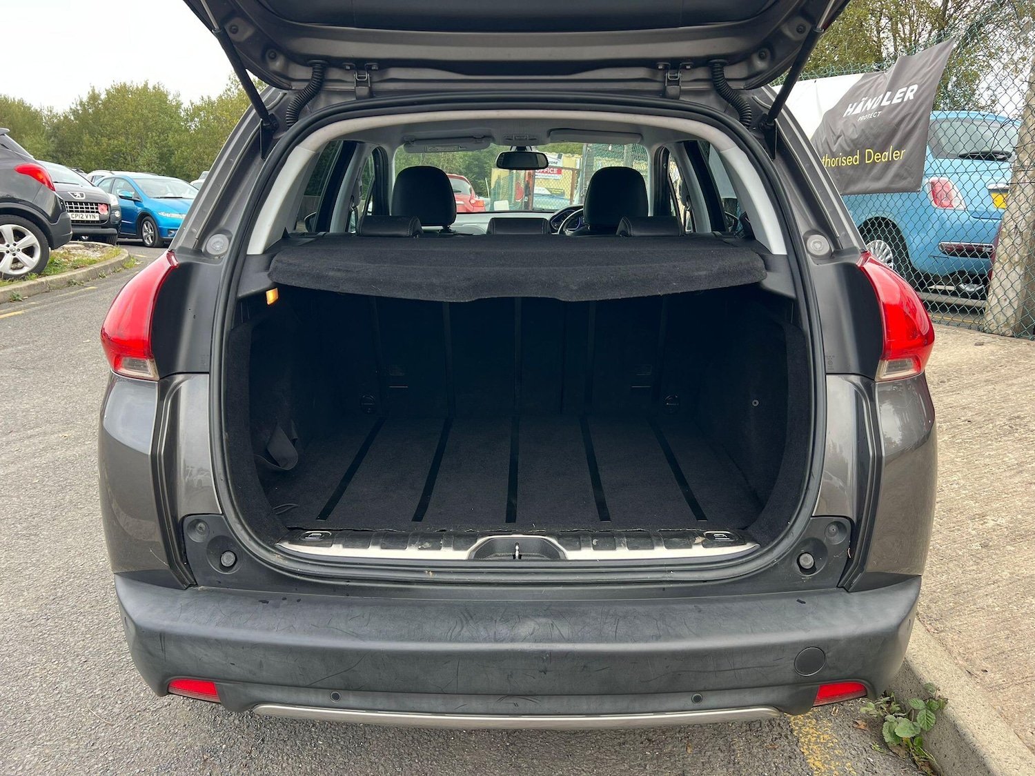 Used Peugeot 2008 for sale - 76825026: Photo 19