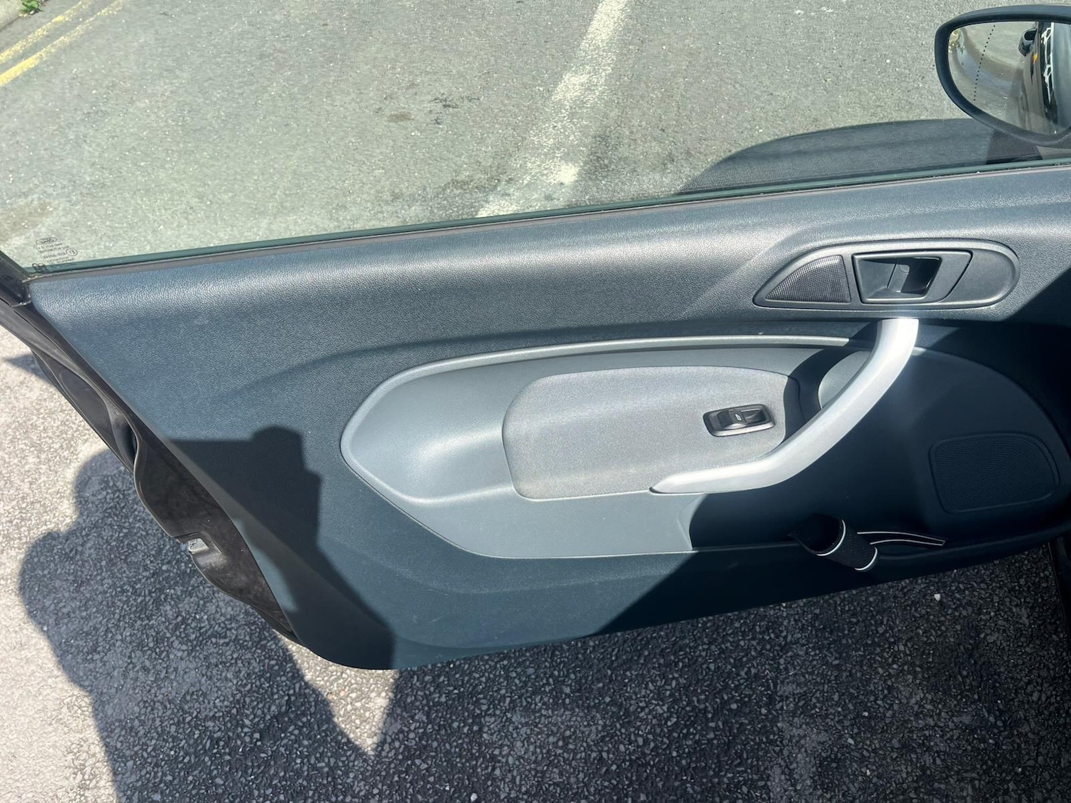 Used Ford Fiesta 2010 for sale - 76742424: Photo 25