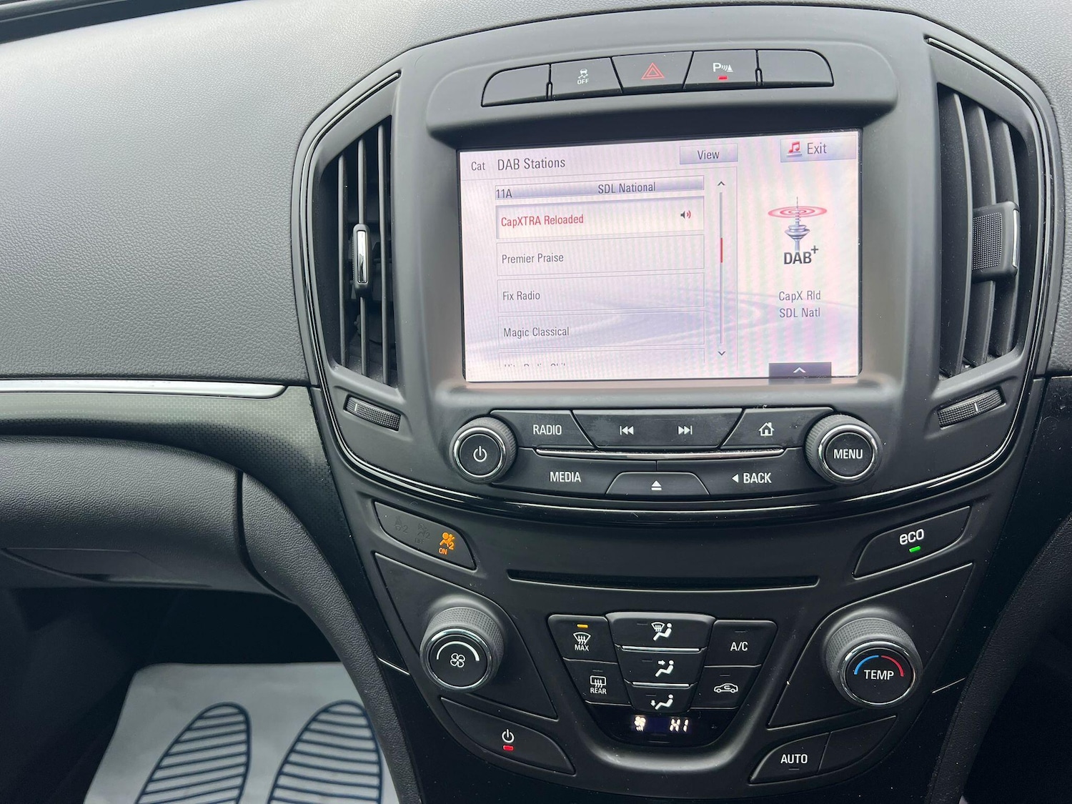 Used Vauxhall Insignia 2015 for sale - 77565095: Photo 21