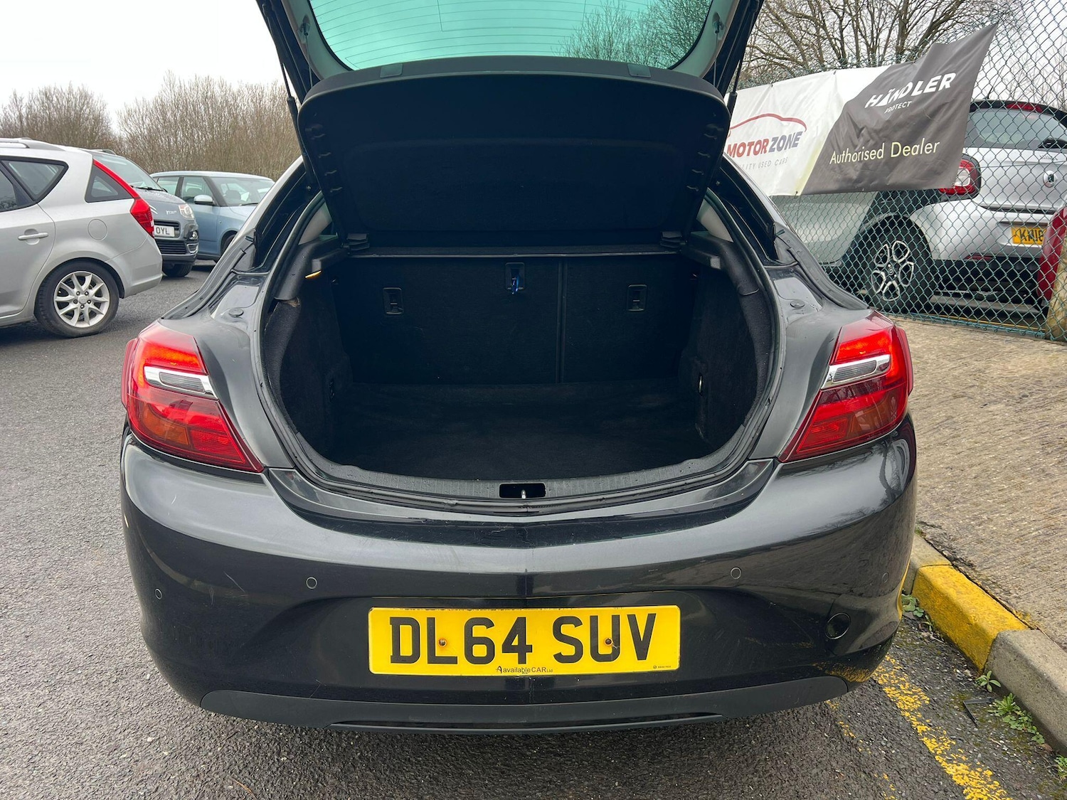 Used Vauxhall Insignia 2015 for sale - 77565095: Photo 22