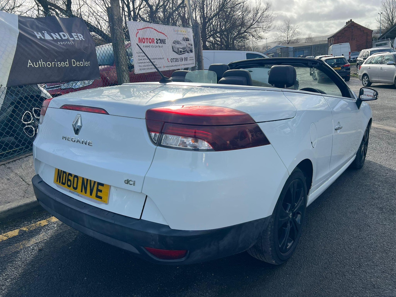 Used Renault Megane 2010 for sale - 77658356: Photo 12