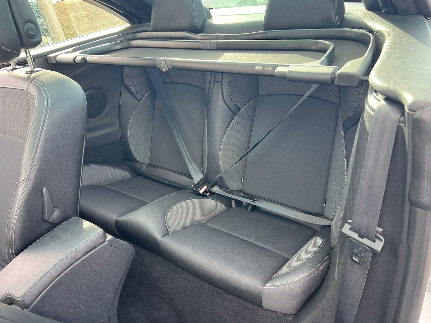 Used Renault Megane 2010 for sale - 77658356: Photo 15