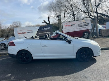 Used Renault Megane 2010 for sale - 77658356: Photo