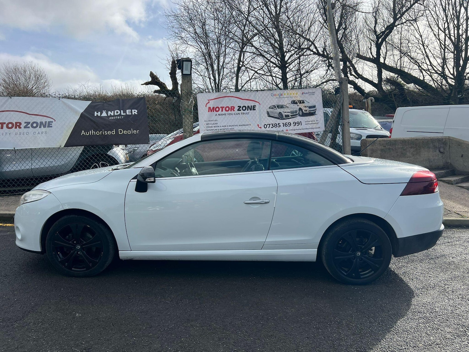 Used Renault Megane 2010 for sale - 77658356: Photo 9