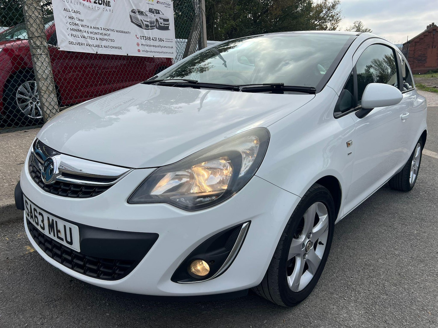 Used Vauxhall Corsa 2013 for sale - 76742706: Photo 3