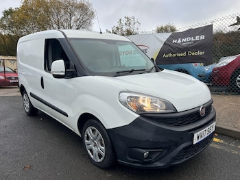 Used Fiat Doblo 2017 for sale - 76742727: Photo