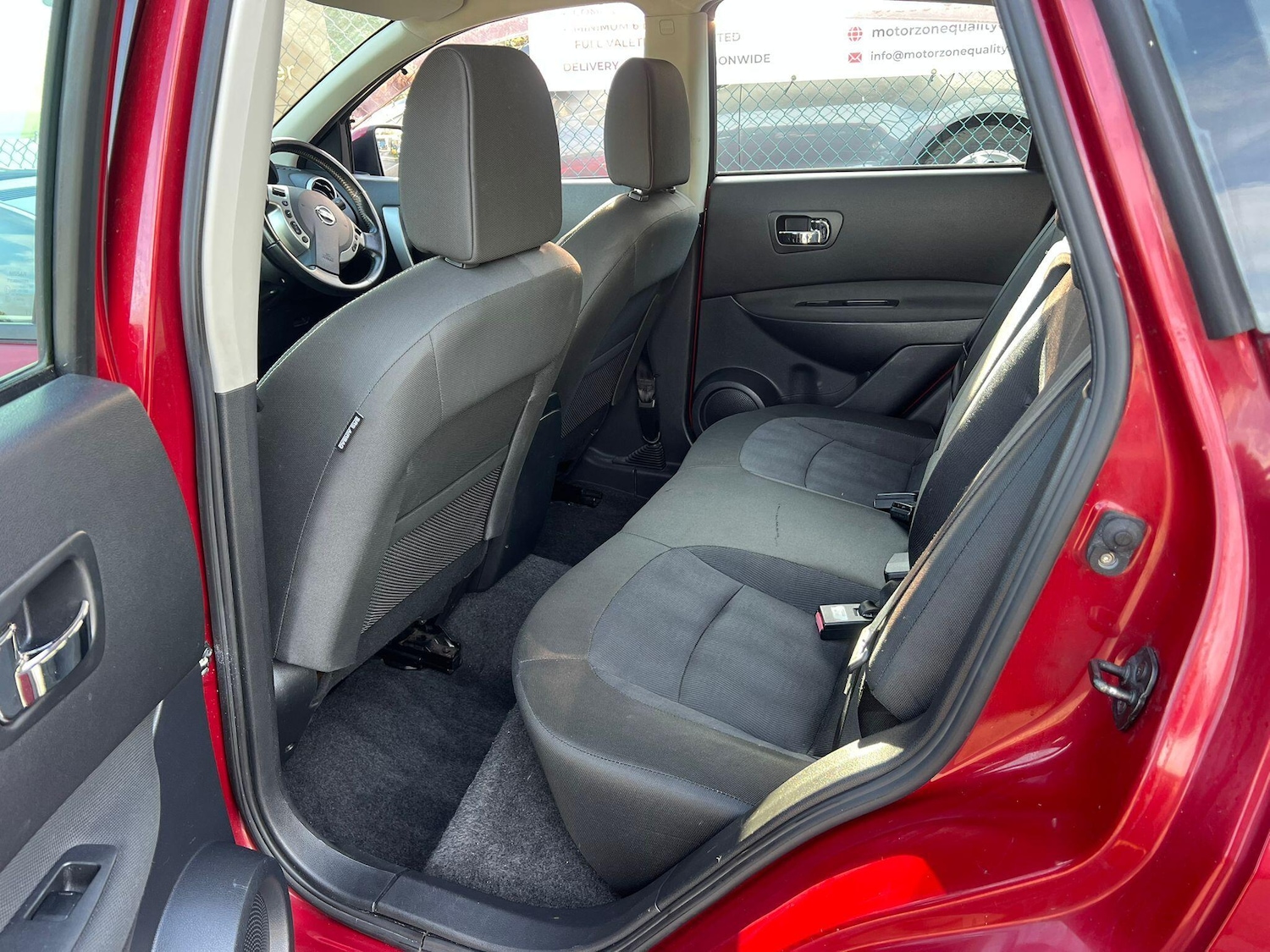 Used Nissan Qashqai 2010 for sale - 76824478: Photo 13