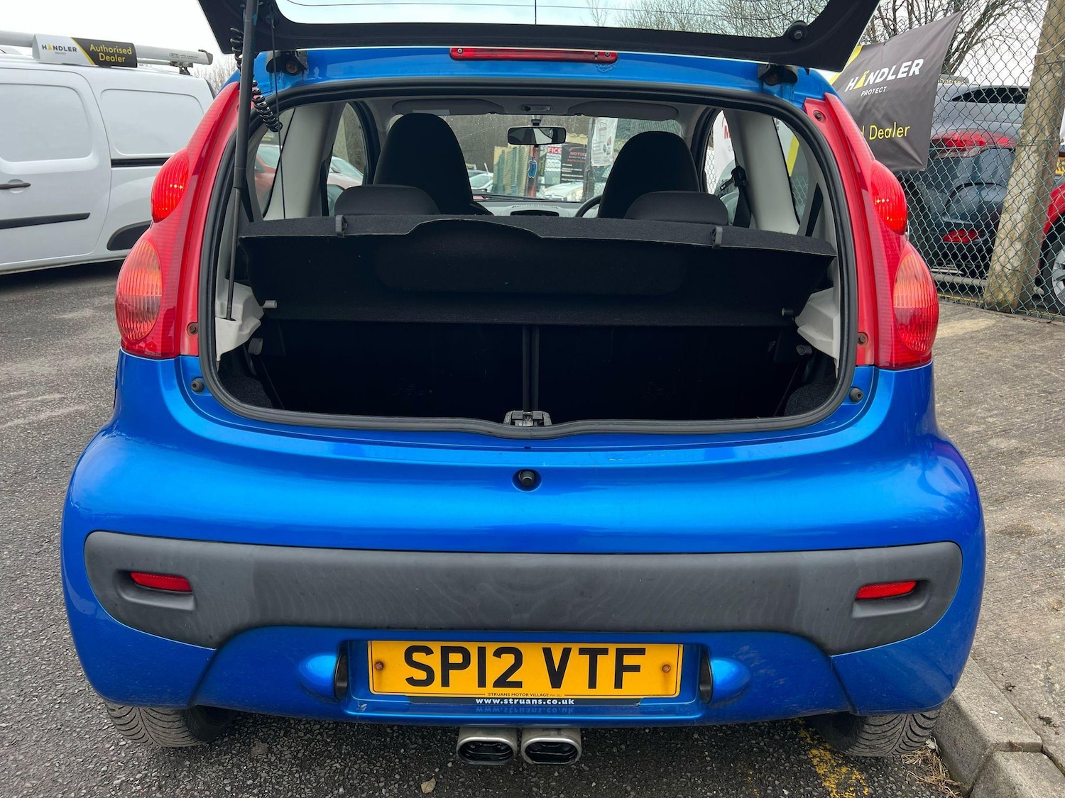 Used Peugeot 107 2012 for sale - 76743443: Photo 19