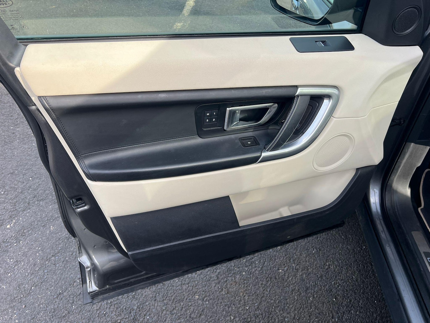 Used Land Rover Discovery Sport 2016 for sale - 77633028: Photo 22